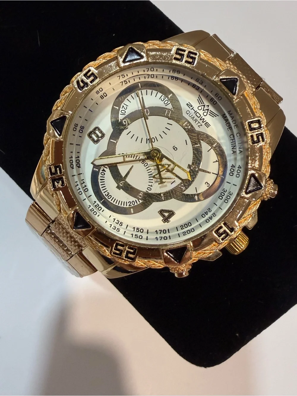 N/A stylish gold